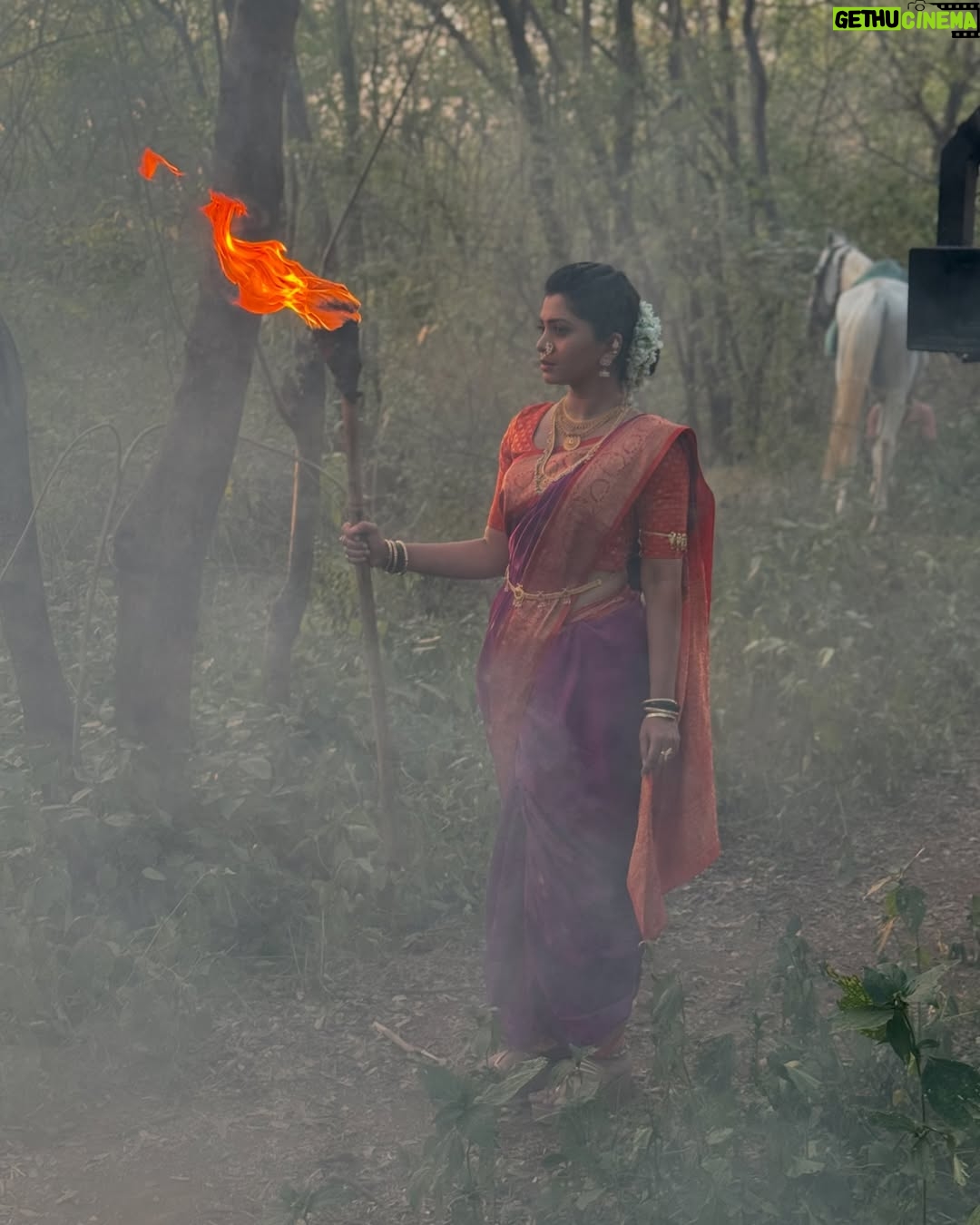 Ruchira Jadhav - 63K Likes - राधा 🌻

लागिर प्रेमाचं ❤️
World Television Premiere only on Zee Talkies🎬
२३ मार्च दुपारी १२ वाजता आणि संध्याकाळी ६ वाजता…

@zeetalkies #MarathiMovie