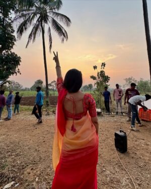 Ruchira Jadhav Instagram - राधा 🌻

लागिर प्रेमाचं ❤️
World Television Premiere only on Zee Talkies🎬
२३ मार्च दुपारी १२ वाजता आणि संध्याकाळी ६ वाजता…

@zeetalkies #MarathiMovie