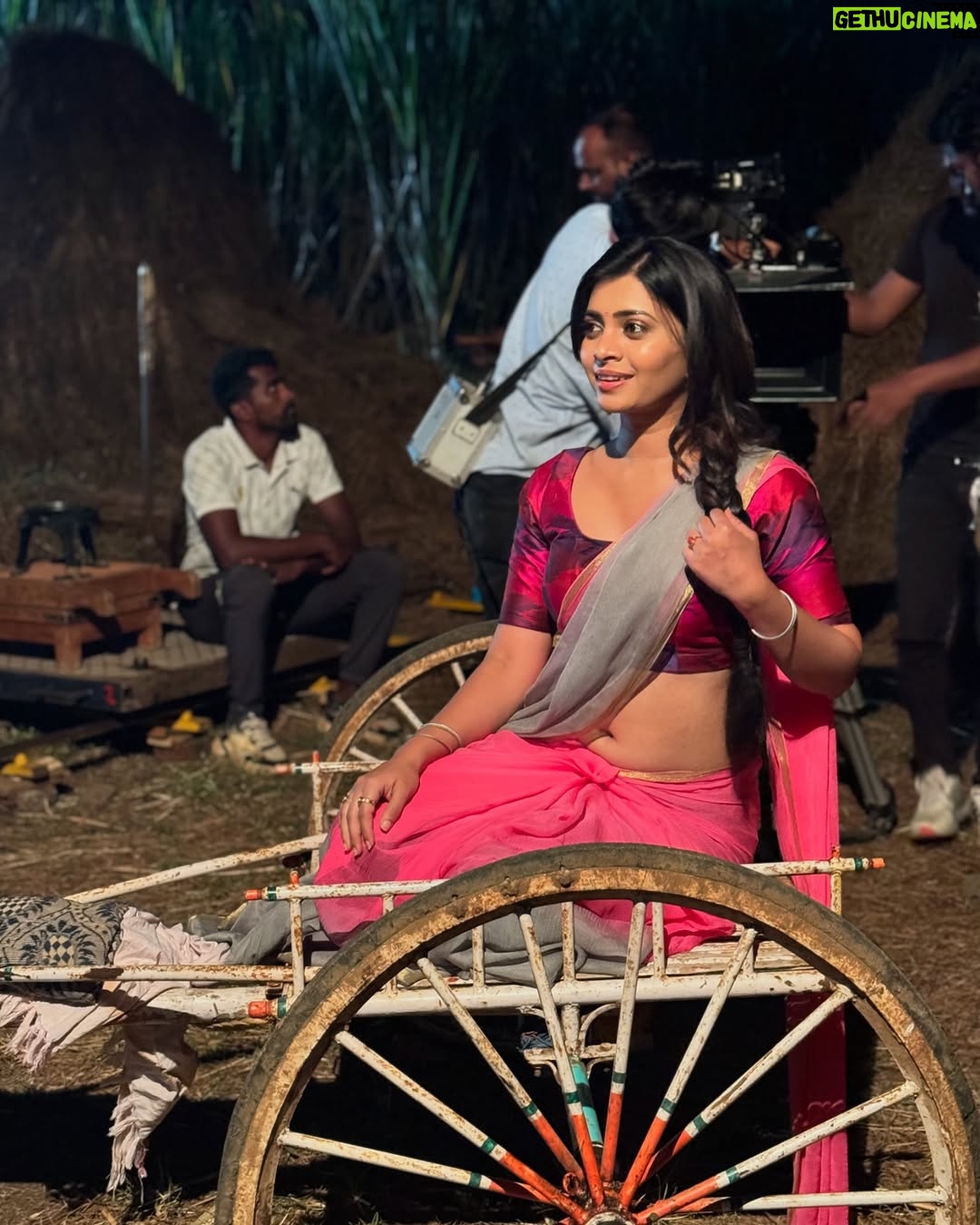 Ruchira Jadhav - 63K Likes - राधा 🌻

लागिर प्रेमाचं ❤️
World Television Premiere only on Zee Talkies🎬
२३ मार्च दुपारी १२ वाजता आणि संध्याकाळी ६ वाजता…

@zeetalkies #MarathiMovie
