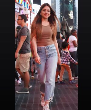 Ruhi Dhiman Instagram - I’m wearing the Smile you gave me ♥️🥰
@ruhi_dhiman8
.
.
.
.
.
.
#instagram #photoshoot #post #photopost