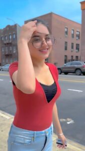 Actress Ruhi Dhiman HD Photos and Wallpapers September 2024