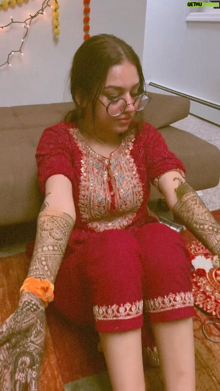Ruhi Dhiman - 86K Likes - Mehndi 🍃♥️ @ruhi_dhiman8 
.
.
.
.
.
.
.
.
.
.
.
.
.
.
.
#mehndi #wedding #punjabisong #trending #trendingsong #viral #foryou #instareel #trendingreel #mehndireel #weddingreel #viralreel #reelkrofeelkro