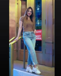 Ruhi Dhiman Most Liked Photos and Posts