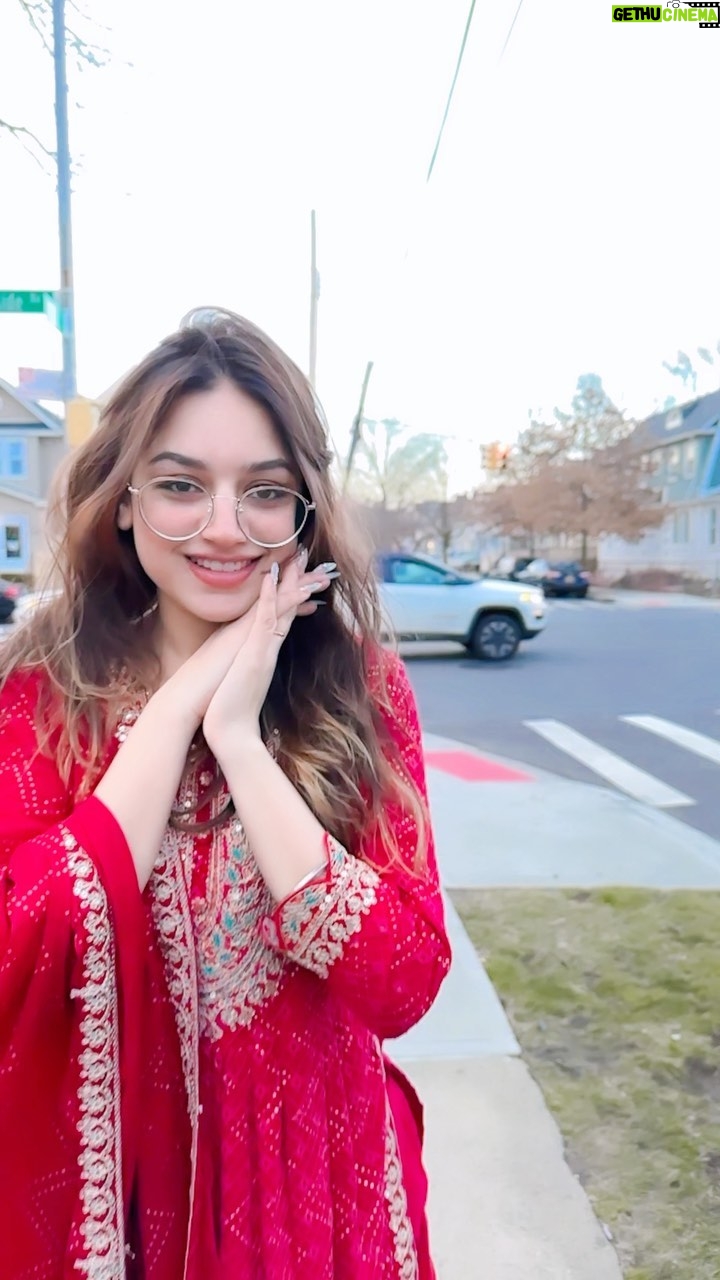 Ruhi Dhiman - 294.9K Likes - ♥️🧿
 @ruhi_dhiman8 
.
.
#trending #trendingreels #trendingsong