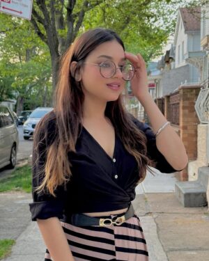 Ruhi Dhiman Instagram - 🖤🖤
.
.
.
.
#instagram #instapost @ruhi_dhiman8