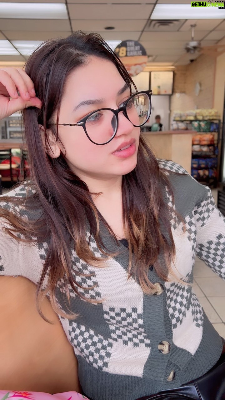 Ruhi Dhiman - 17.4K Likes - 🥰♥️ @ruhi_dhiman8 
#trending #instagram #viral