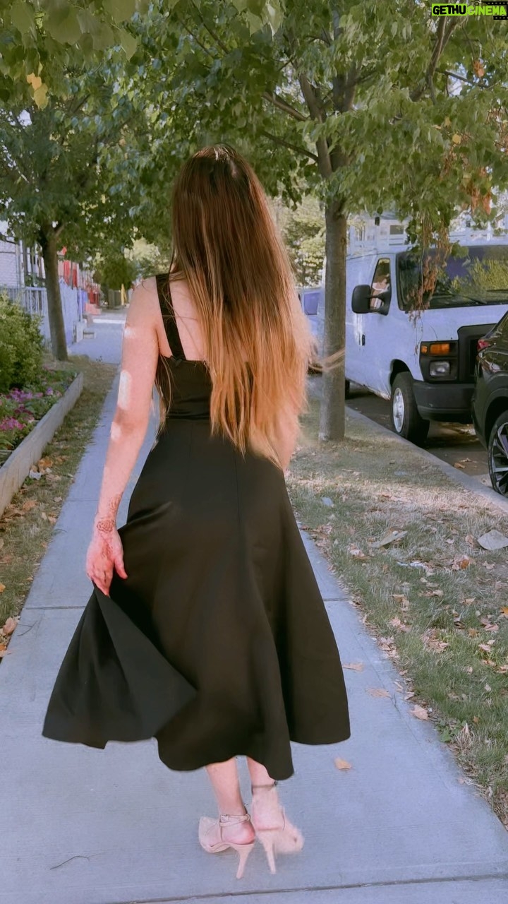 Ruhi Dhiman - 28.6K Likes - comments your favorite heart color ♥️🖤 @ruhi_dhiman8 
#trending #viral #foryou #instagram #instatrend #foryou #viralvideo #newtrendingsong #punjabisong #nowtrending #newsong #newpunjanisong #trendingsong #trending