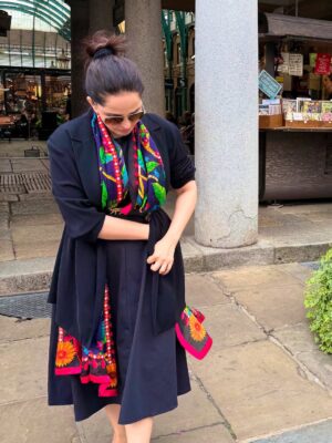 Rukhsar Instagram - .
Mere jaisse bunn jaoge jab ishq tumhe ho jayega🤷🏻‍♀️
.
.
.
.
(baarish, monsoons,safar,mumbai,ishq)