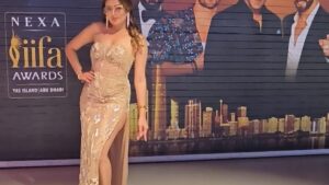 Rupa Khurana Instagram - Unveiling Jacqueline's Take on the 'M' Word! šāØ Her Reaction Will Leave You Intrigued. #JacquelineUnfiltered #ThoughtsOnMarriage #bollywood #fateh @iifa
Special Thanks to my team
MEDIA ⢠@filmawardstv
PRODUCTION @varoonkhurana
PRODUCER @sashawaseem