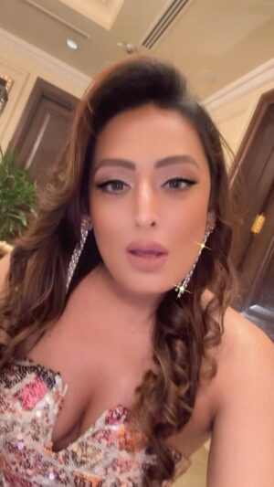 Rupa Khurana Instagram - In love ā¤ļø
With this song
