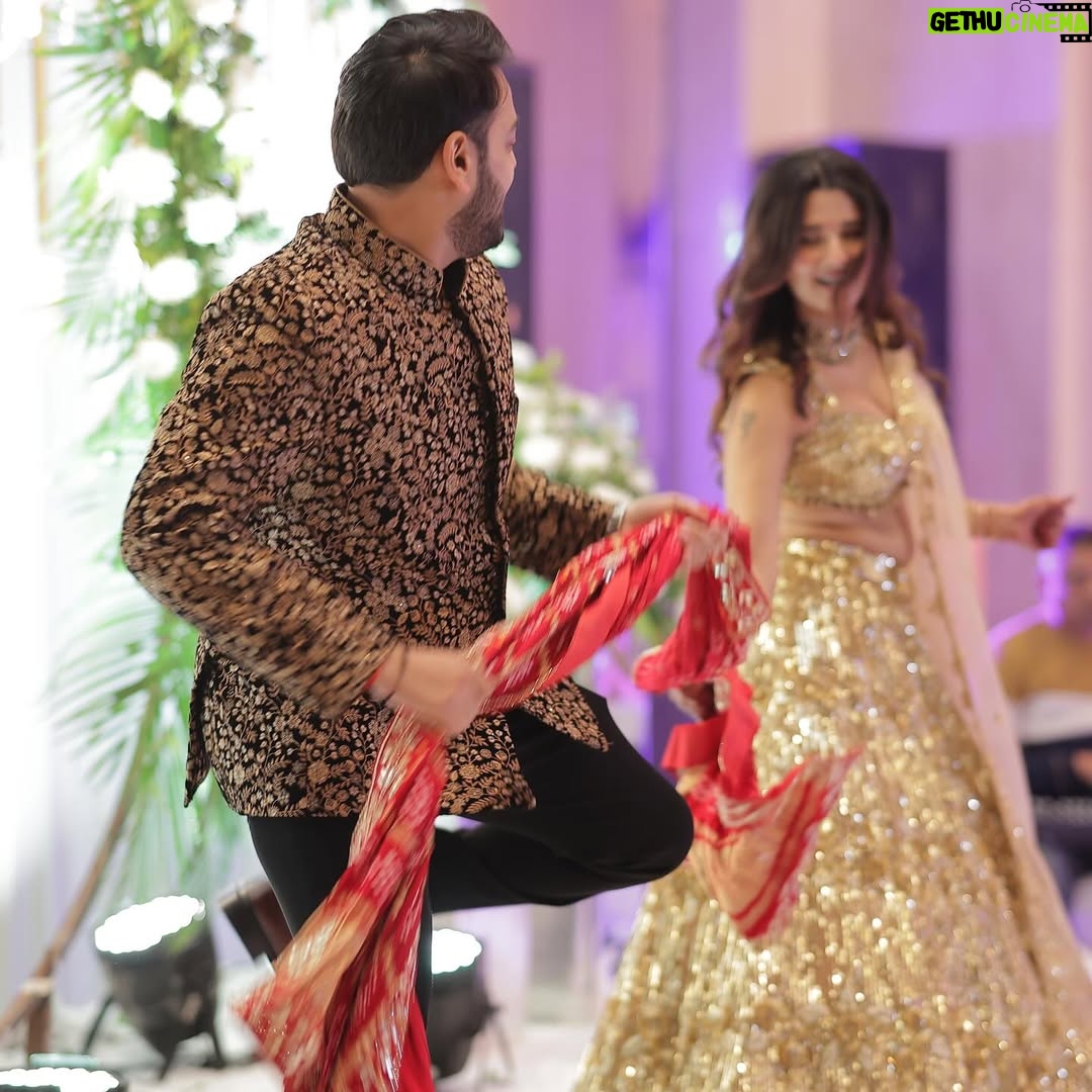 Rupal Yadav - 48.7K Likes - bas tujhse mujhe ye kehna hai🤭
 @rajat.gupta96