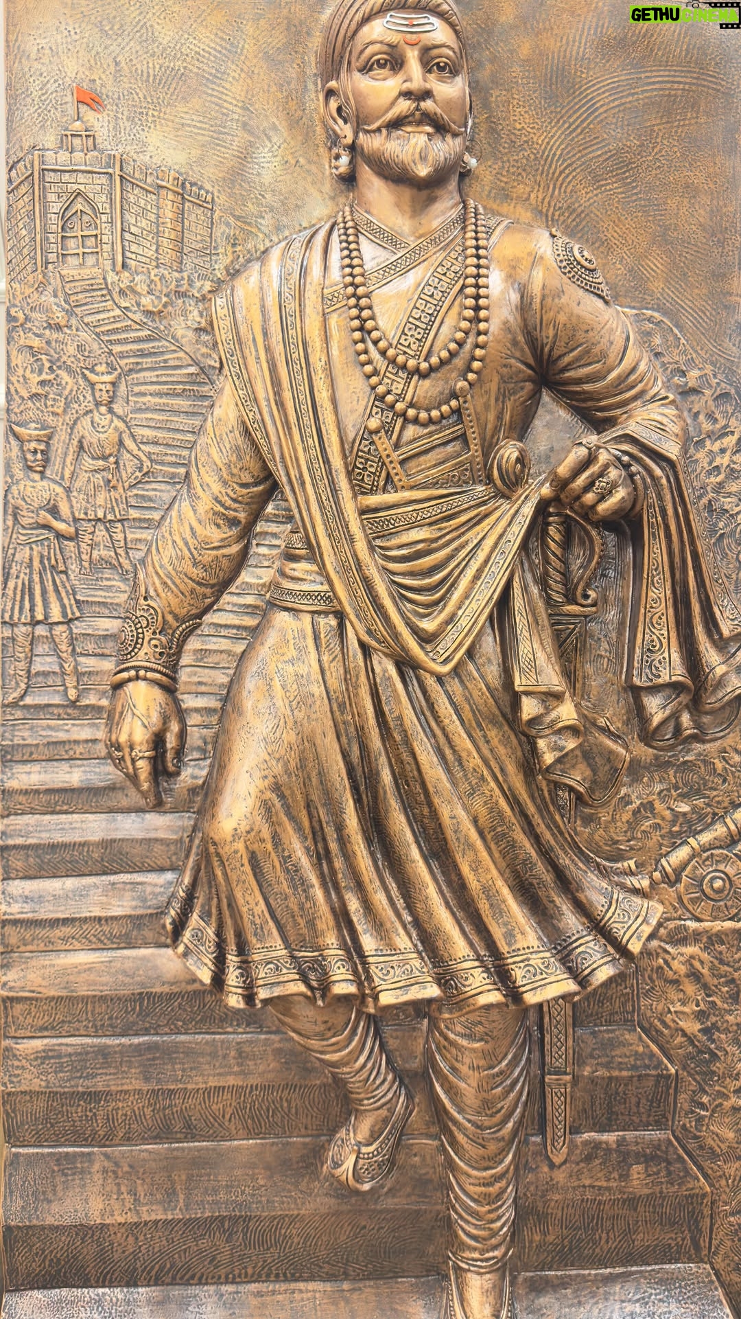 Rupali Bhosale - 22.6K Likes - प्रौढ प्रताप पुरंदर, क्षत्रिय कुलावतंस, सिंहासनाधी श्वर, महाराजाधिराज महाराज 
श्रीमंत श्री छत्रपती शिवाजी महाराज की जय ! 🚩

Thank you @tiastudio.in 🙏🏻🙏🏻🙏🏻