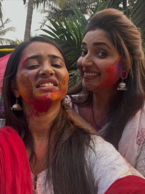 Rupali Bhosale Instagram - Cheers to another year of fun, friendship, and unforgettable memories!”. For something heartfelt, you could say, “Your friendship is a precious gift that I cherish every day. Happy birthday to an incredible person!”. You make the world a better place. Happy birthday to the amazing friend who always brings joy and positivity! Thank you for being a wonderful friend. I’m so lucky to have you! 
May your birthday be filled with all the happiness, love, and blessings you deserve. Here’s to celebrating you and all the joy you bring to life. Happy birthday!!! 

I LOVE YOU ❤️❤️❤️