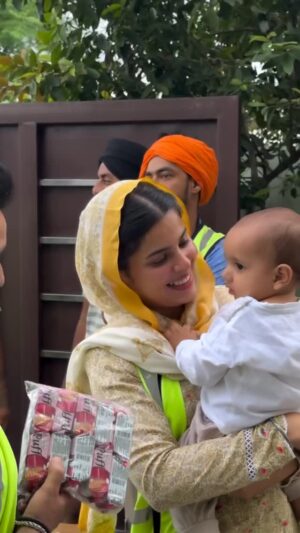 Rupinder Kaur Dhaliwal Instagram - #punjabisongs #punjabi #bollywoodsongs #reels #veedmusic #bollywood