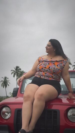 Rupinder Kaur Dhaliwal Instagram - ##punjabisongs #punjabi #bollywoodsongs #reels #veedmusic #bollywood #mumbai #mumbaifoodie #🎤