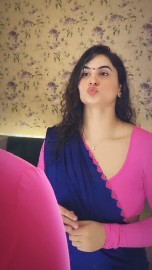 Rupinder Kaur Dhaliwal Instagram - #punjabicouple #punjabi #punjab #veedmusic #punjabistatus #trendingreels #viralvideos #viralvideos #viralpost #viralreels