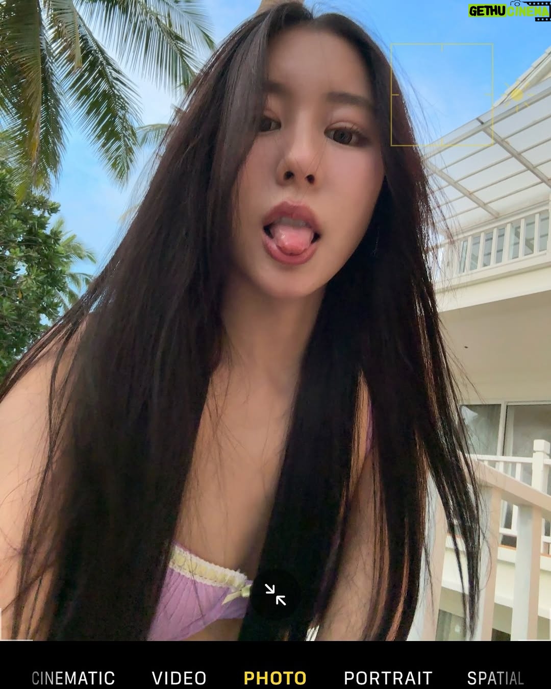 Rutricha Phapakithi - 190.6K Likes - 🥥🌴🌺👙