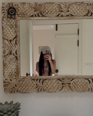 Rutricha Phapakithi Instagram - 🥥🌴🌺👙