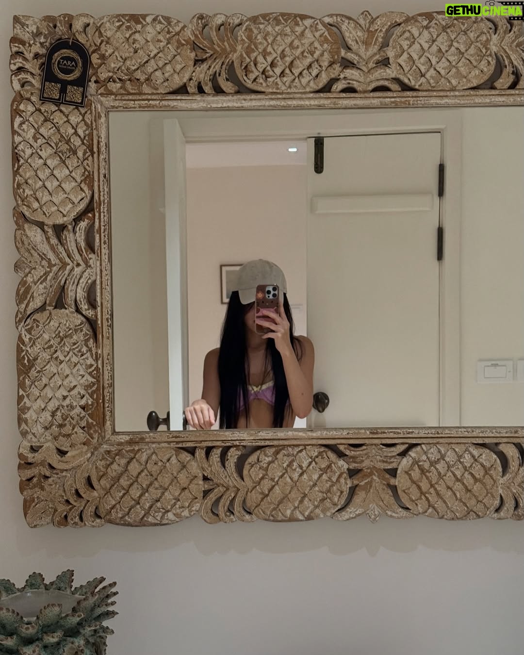 Rutricha Phapakithi - 190.6K Likes - 🥥🌴🌺👙