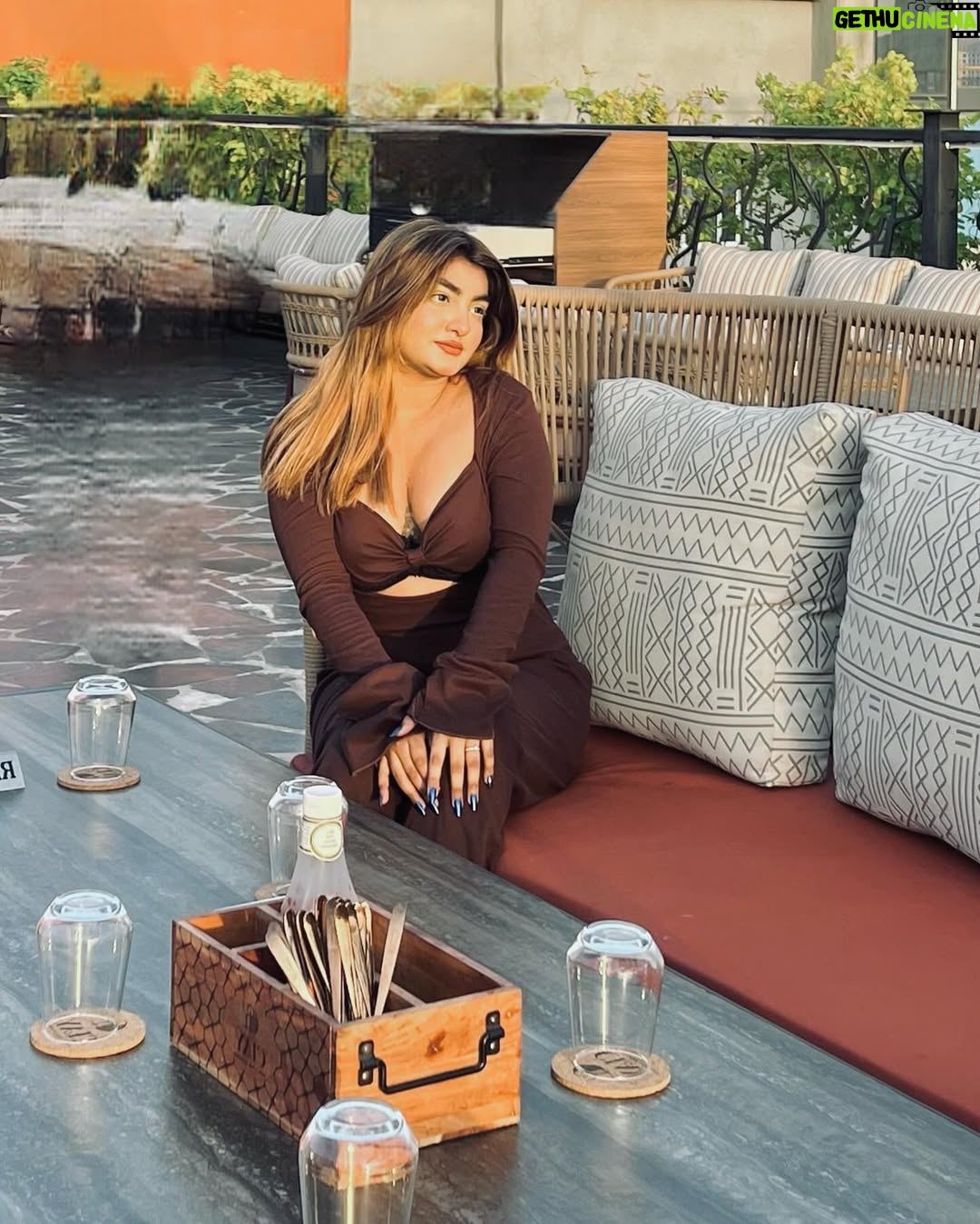 Rutuja Kamble - 3.1K Likes - @claydombivli Big thanks to Clay Dombivli Pool Bar & Kitchen for the amazing hospitality! Great vibes, delicious food, and a perfect setting—truly a memorable experience. 🌮🤎👜