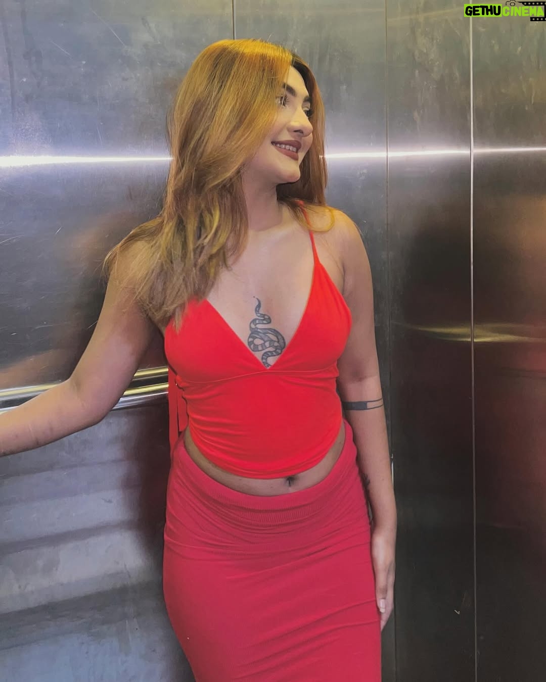 Rutuja Kamble - 4.2K Likes - Love the fit❤️
Top from :  @savana 
Use my code : “ SAVANA30” for additional discount 

#ad #savana #savanasquad