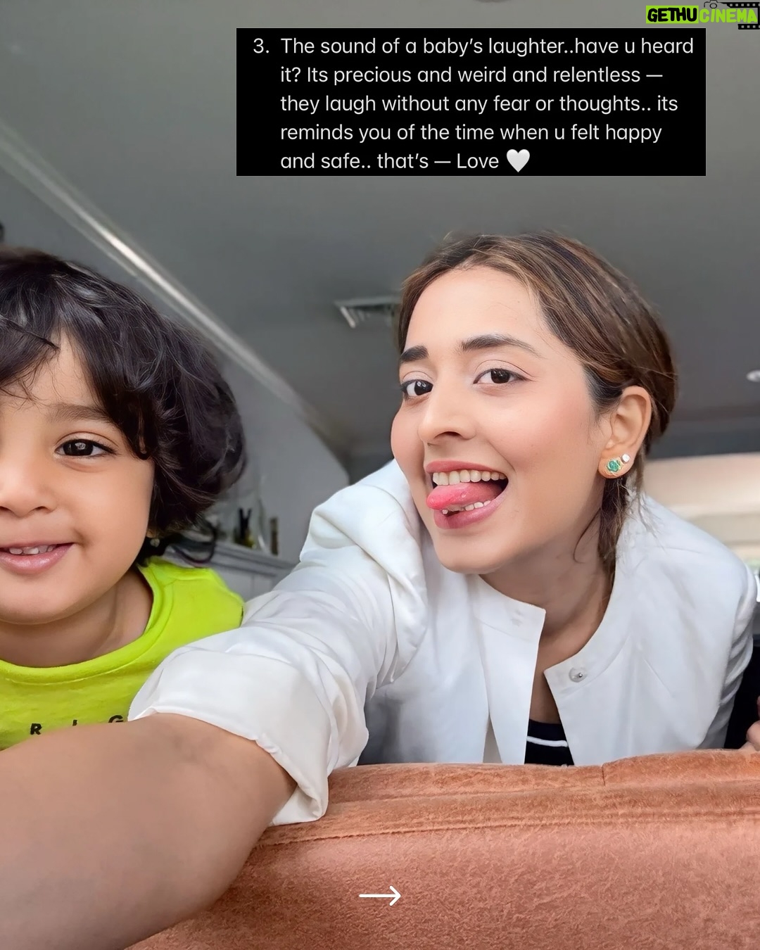Rutvi Bhatt - 0.9K Likes - We think of love very one dimensionally —and that we can only receive it from one person 🥰 

🫶 But there are certain romantic moments that make you feel love in a non-obvious way and it’s so heartwarming! 

💛 Like your mom bringing you freshly cut fruits, a baby laughing out loud, the breeze blowing mist on your face or your partner’s arm on your thigh when they sense you’re anxious — that is all love 

🫶 So use this post as a reminder to find romance in your life — not just from your partner but from everything around you ✨

🤍🤍 follow me to build strong, lasting relationships💕💕
.
.

Long distance couple, couple fights, problem solving, relationship building, trust, healing, love, Rutvi Bhatt, Rootvi, Relationship Coach

.
.

#couples #relationshipgoals #datingadvice 
#relationships #fights #love #couples #couplegoals  #desicouple #india #mumbai