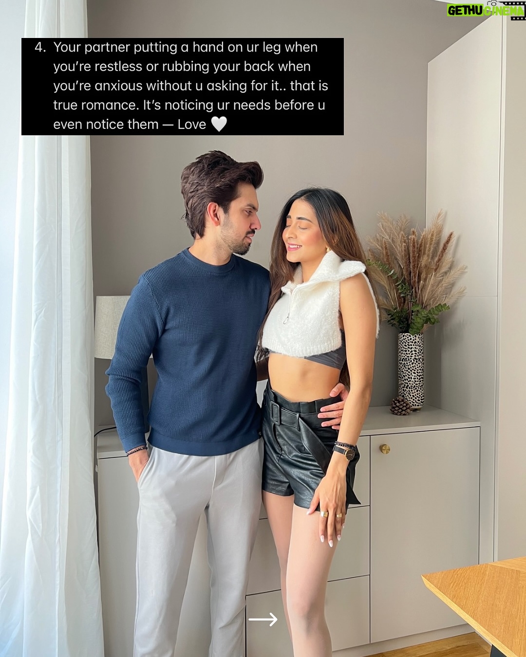 Rutvi Bhatt - 0.9K Likes - We think of love very one dimensionally —and that we can only receive it from one person 🥰 

🫶 But there are certain romantic moments that make you feel love in a non-obvious way and it’s so heartwarming! 

💛 Like your mom bringing you freshly cut fruits, a baby laughing out loud, the breeze blowing mist on your face or your partner’s arm on your thigh when they sense you’re anxious — that is all love 

🫶 So use this post as a reminder to find romance in your life — not just from your partner but from everything around you ✨

🤍🤍 follow me to build strong, lasting relationships💕💕
.
.

Long distance couple, couple fights, problem solving, relationship building, trust, healing, love, Rutvi Bhatt, Rootvi, Relationship Coach

.
.

#couples #relationshipgoals #datingadvice 
#relationships #fights #love #couples #couplegoals  #desicouple #india #mumbai
