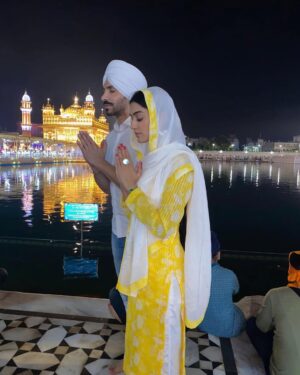 Rweehma Roy Instagram - Waheguru Ji Ka Khalsa
Waheguru Ji Fateh
My beloved Deep, now that your Bhog has touched the world and your soul is at rest, I’m letting the world into a tiny piece of our life.
I love you my Jaan. 💔🙏🏽