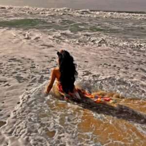 Rweehma Roy Instagram - To some it’s just water, to me it’s where I regain my sanity🌊