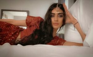 Rweehma Roy Instagram - Waiting for my king 👑
