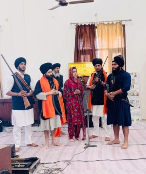 Rweehma Roy Instagram - I am the daughter of Punjab, I will stand with Punjab. it was good to receive the honor of “Daughter of Punjab” from Baba Surjit Singh Ghanurki in Gurughar.
Deep Sidhu is no longer with us, but I will continue to follow the path shown by him 🙏
Reena Rai
#deepsidhu