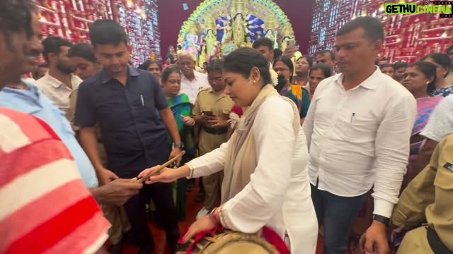 Saayoni Ghosh - 12.6K Likes - At Shashan Balak sangha, Baruipur Pashchim #JadavpurLoksabha