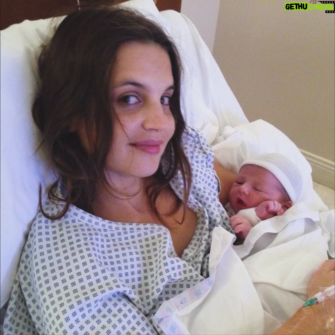 Sabrina Garciarena - 34.9K Likes - Los amores de mi vida🤍
León, Beltrán y Mía 🐥🐥🐥
FELIZ DÍA DE LA MADRE