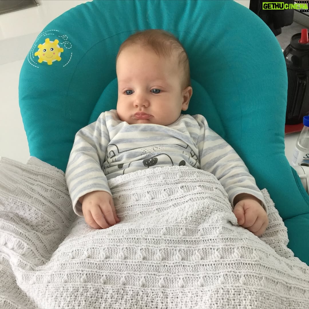 Sabrina Garciarena - 34.9K Likes - Los amores de mi vida🤍
León, Beltrán y Mía 🐥🐥🐥
FELIZ DÍA DE LA MADRE