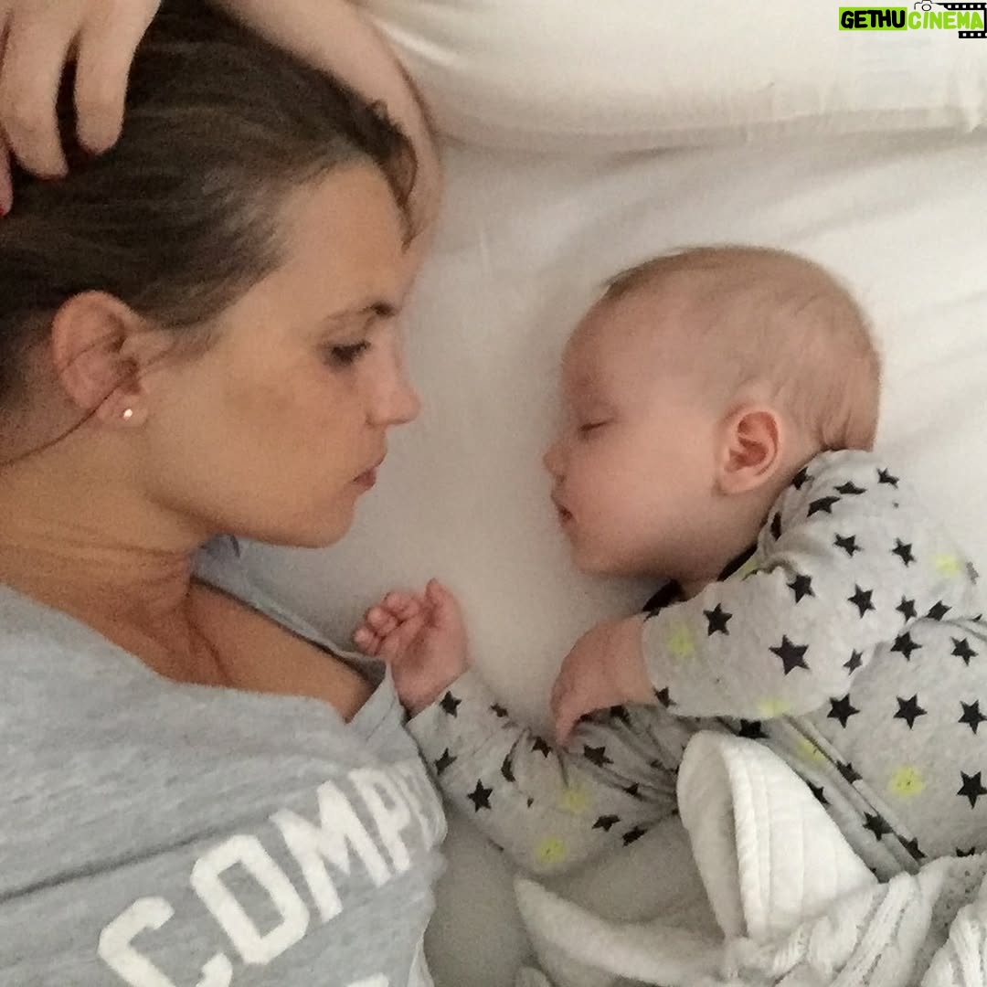 Sabrina Garciarena - 34.9K Likes - Los amores de mi vida🤍
León, Beltrán y Mía 🐥🐥🐥
FELIZ DÍA DE LA MADRE