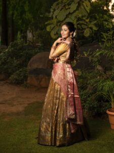 Actress Sadha HD Photos and Wallpapers January 2026