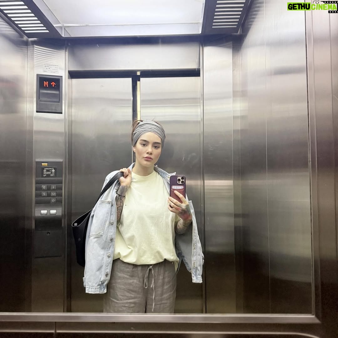 Sahar Ghoreyshi - 154.8K Likes - ☀️

#سحر#پرواز#دبی#ایران