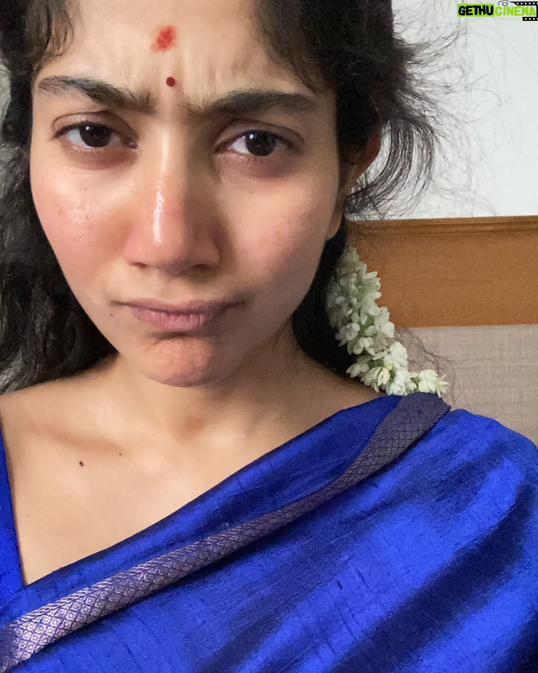 Sai Pallavi - 5.2 Million Likes - As random as the thoughts in my head 🙈