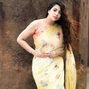 Sai Priya Deva Instagram - First Give pure love to your self then see the magic universe will fall in love with you 💕
Stylist: @styledbysafeera 
Pc: @lumo_photographyy 
Makeup: @kalai_hair_and_makeup 
#selflove❤️ #love #loveyourself #lovemylife #lovely #lovemyjob #lovereels #lovequotes #loveit #lovelife #lovestory #lovepost #lovestatus #lovesongs #lovegod