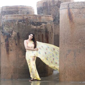 Sai Priya Deva Instagram - First Give pure love to your self then see the magic universe will fall in love with you 💕
Stylist: @styledbysafeera 
Pc: @lumo_photographyy 
Makeup: @kalai_hair_and_makeup 
#selflove❤️ #love #loveyourself #lovemylife #lovely #lovemyjob #lovereels #lovequotes #loveit #lovelife #lovestory #lovepost #lovestatus #lovesongs #lovegod
