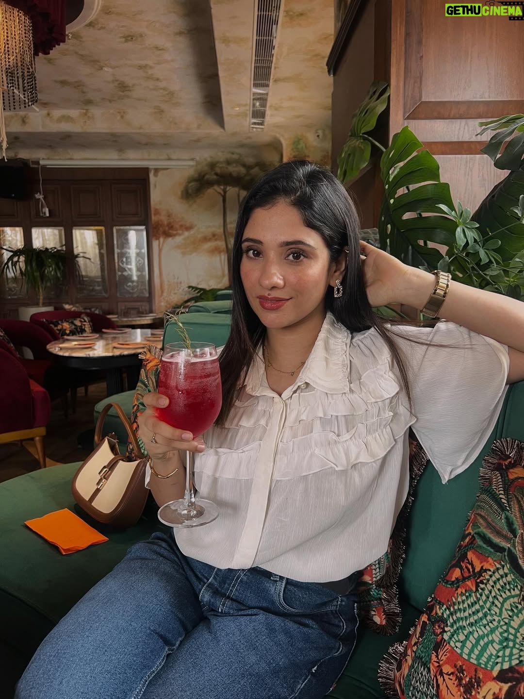 Saima - 3.9K Likes - Fall in love with taking care of yourself: mind, body, and soul.”