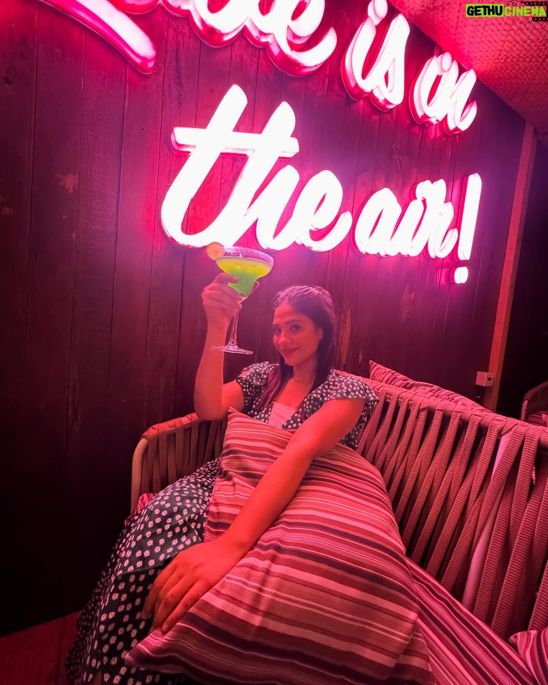 Saima - 4K Likes - Love ❤️ ...... & food 🍛 
dress @myntra 
@cafebokan