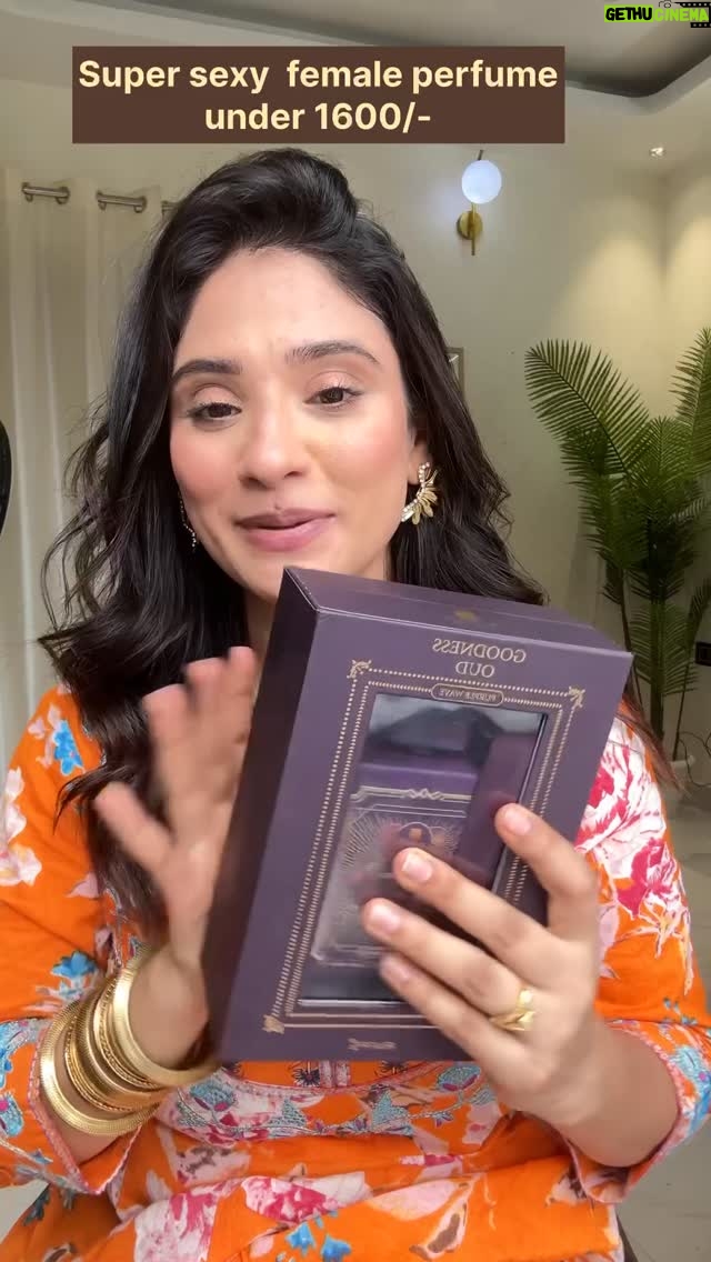 Saima - 6.6K Likes - Comment For LINKS 🔗 get compliments like hell 🌹😍