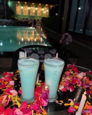 Saima Instagram - A Slice of Paradise at Chitralekha Boutique Resort ✨
Swipe through to experience the charm of this hidden gem nestled in nature 🌿
From cozy, thoughtfully-designed rooms to breathtaking views, this resort offered the perfect blend of comfort and elegance. 🌺
🏞️ Serene landscapes
🏊♀️ Private pool time bliss
🍽️ Deliciously curated meals
🧘♀️ Peaceful corners for pure relaxation
Every corner of Chitralekha Boutique Resort is Instagram-worthy and soul-soothing 💫
📍A stay I’ll always remember — tranquil, luxurious, and oh-so-beautiful. @chitralekhaboutiqueresort @mywall.me
#ChitralekhaBoutiqueResort #LuxuryStay #HiddenGem #TravelDiaries #ResortGoals #NatureRetreat #BoutiqueEscape #wanderlustvibes
