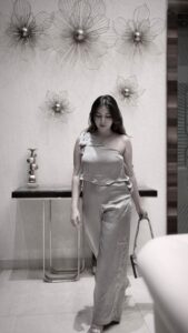 Actress Sakshi Agrawal HD Photos and Wallpapers August 2025