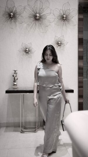 Sakshi Agrawal Instagram - AJIO ALL STARS SALE, NOW LIVE.
amp up your styles now!
The biggest stars of fashion from 5500 brands and 1.5 million styles at 50-90% Off only at @ajiolife.
Top Iconic brands, hourly deals, assured gifts and top shopper rewards.
Download the AJIO app & click on the link in my bio to shop your favorites.
#AjioAllStarsSale #FashionsBiggestStars #AjioLove #HouseOfBrands