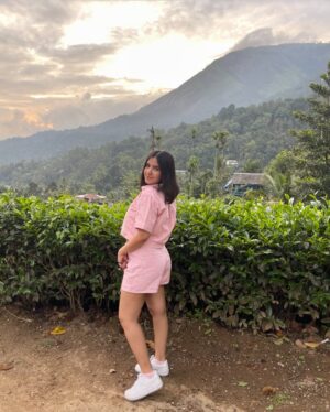 Sakshi Agrawal Instagram - 🎀