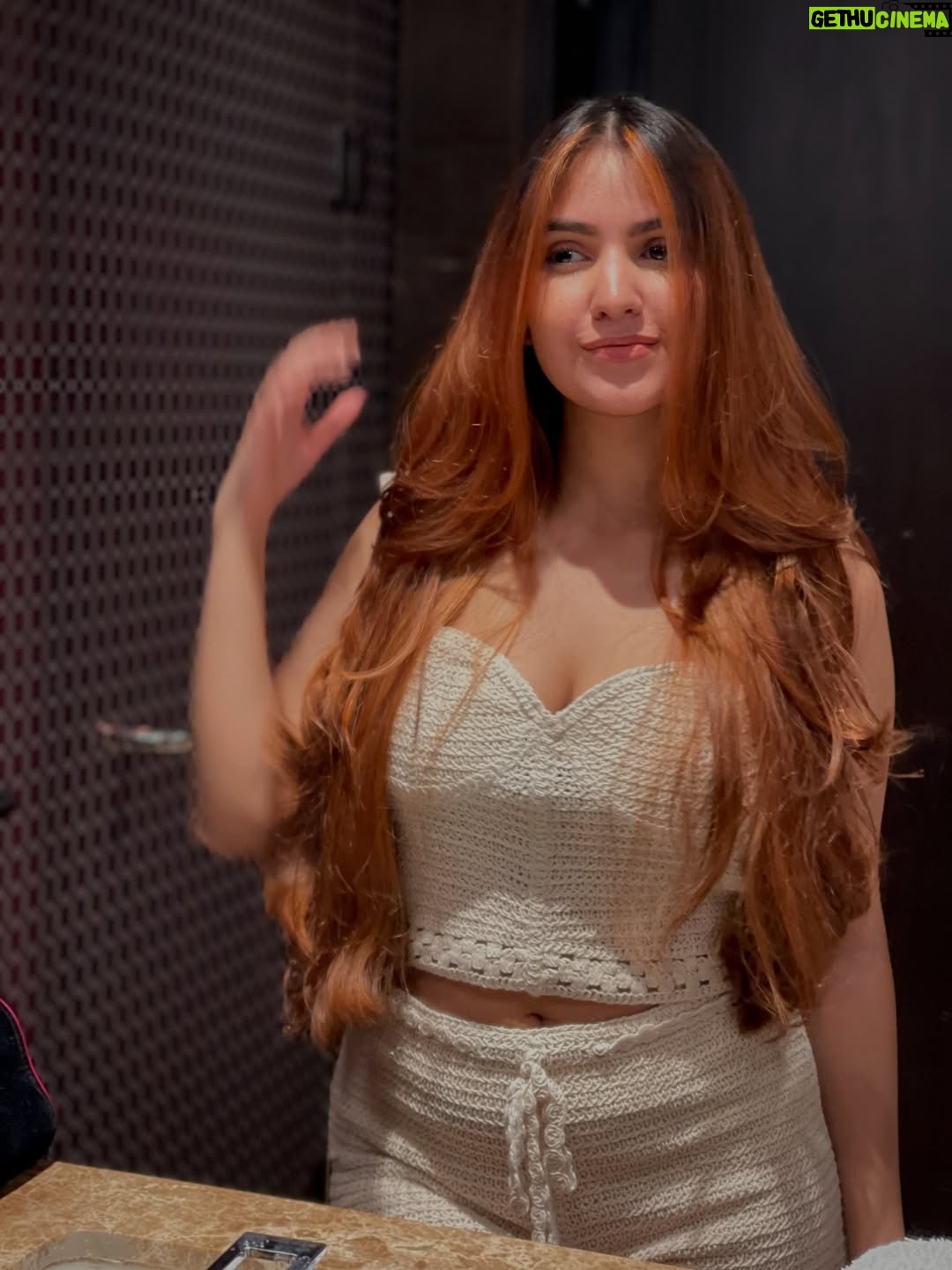 Sakshi Agrawal - 12.6K Likes - 💞

.

#blonde #balayage #haircolor #hairlove #crochet