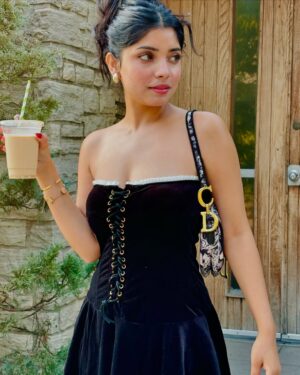 Sakshi Choudhary Instagram - Just being me 🖤
.
.
@cherley.official
@dior
@aldo_shoes
👄 @laneigeca
Use code Sakshi15 for 15% off anytime at @cherley.official #Cherley #cherleyreview #cherleygirl #summerdress #partydress #summerfashion #outfitinspo
Toronto influencer, black dress, Cherley, fall inspo , laneigca