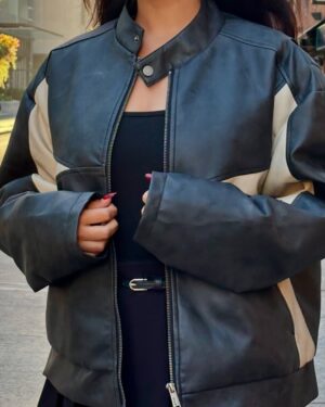 Sakshi Choudhary Instagram - Blessed mess 🖤
.
.
.
.
#torontoinfluencer #leatherjacket #torontofashionblogger #winterfashion #winteroutfit